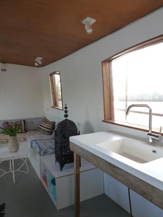 Bed and Breakfast Bed In Boat Amsterdam Esterno foto